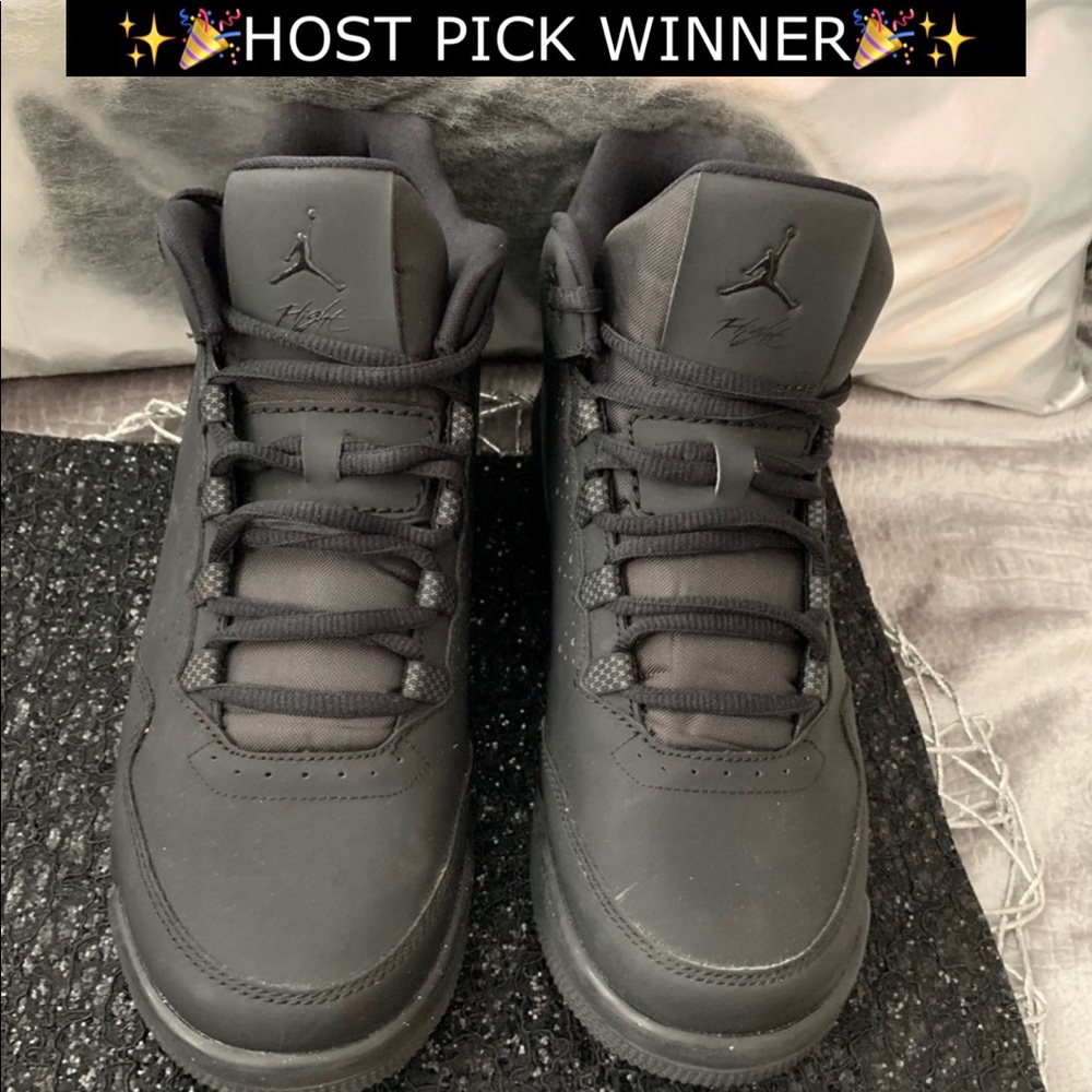 COPY - ✨Authentic Rare ✨Jordan’s with box #s inside